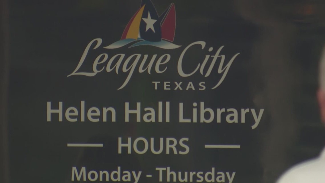 Larangan buku perpustakaan umum League City