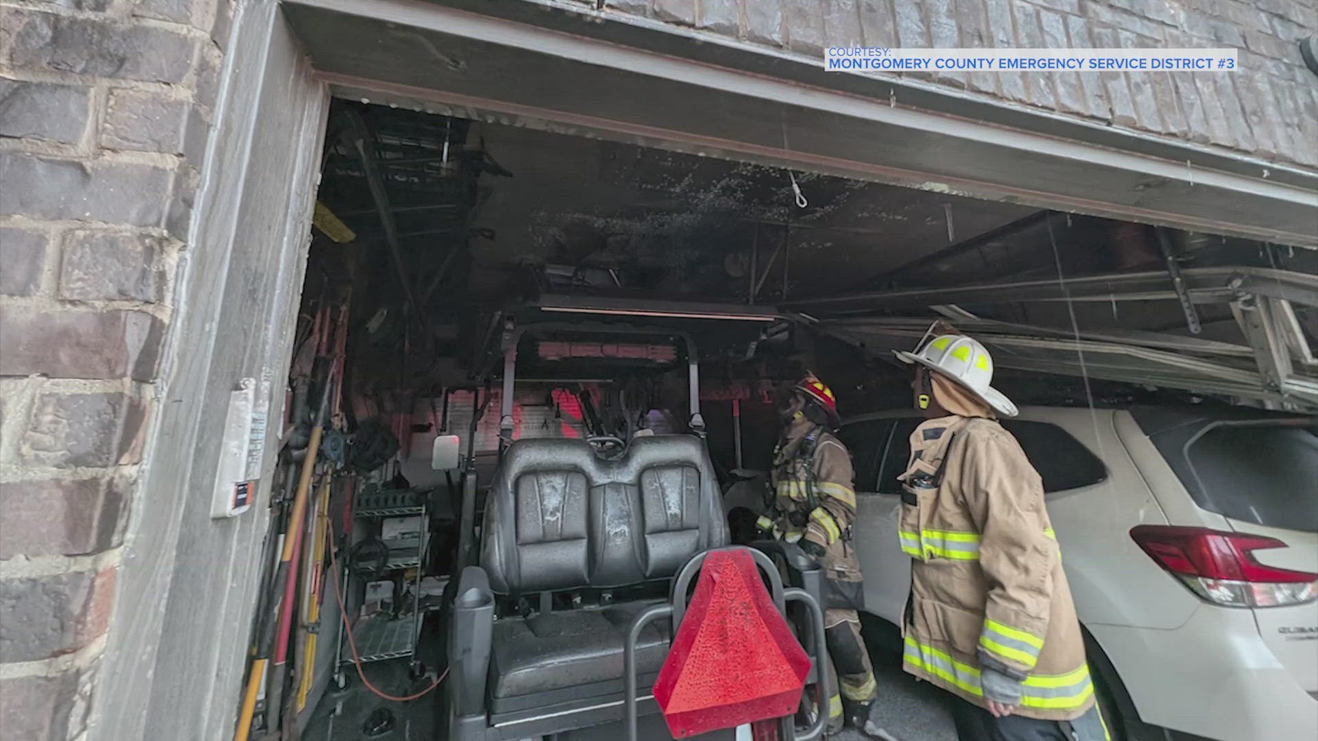 Lightning strike sparks house fire in Montgomery County | khou.com