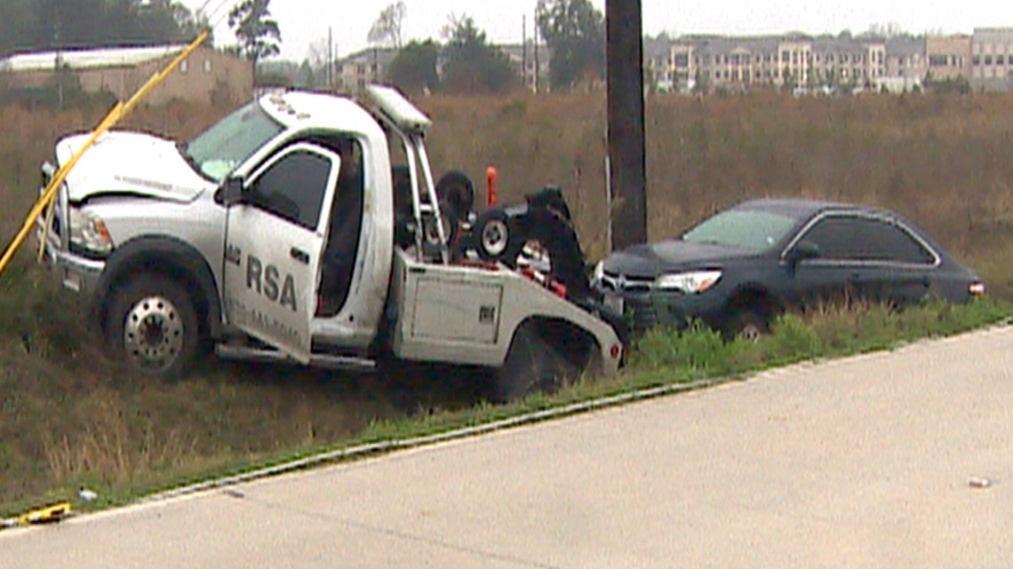 Wrecker driver shot while towing car in Spring | khou.com