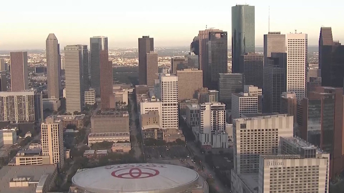 What are Houston-area residents most concerned about? The economy tops the list