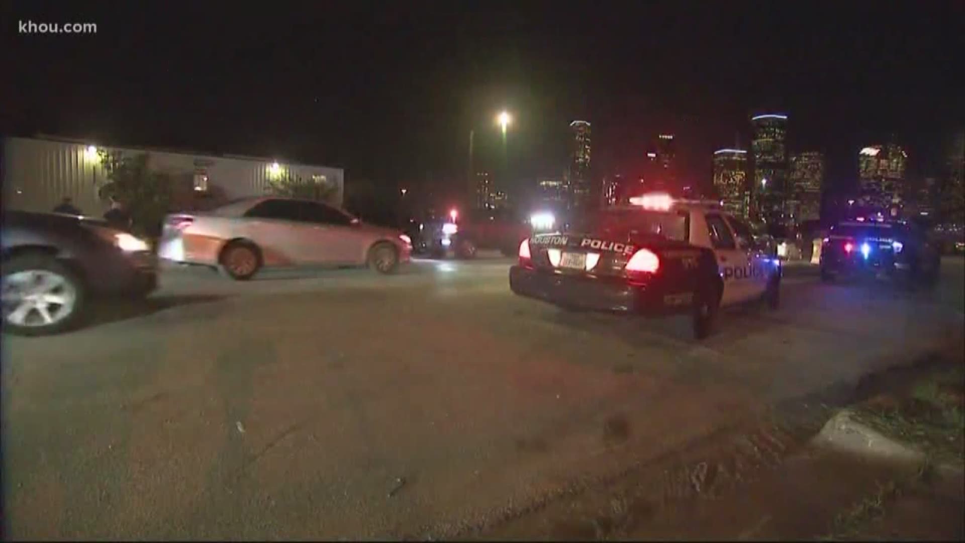 Off-duty HPD officer suspected of drunk driving crashes into 3 cars ...