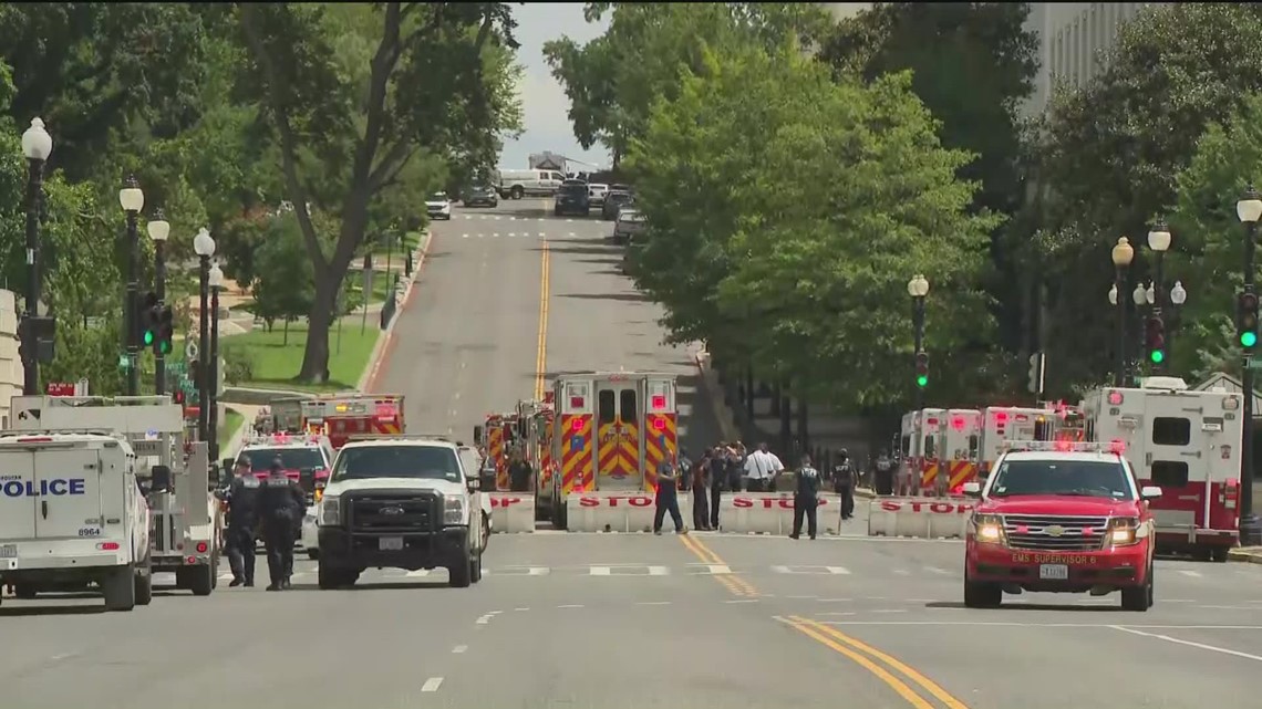 Police Negotiating With Bomb Threat Suspect Near Library Of Congress ...