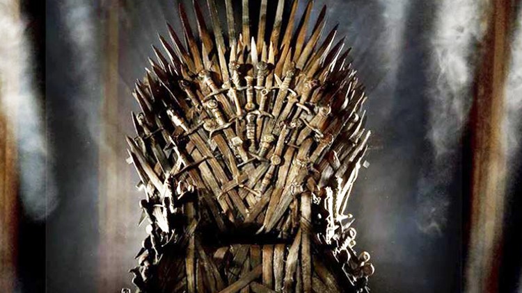 Ngôi đế chế Iron Throne trong trò chơi Game of Thrones là nơi tuyệt vời để thể hiện sức mạnh và khát vọng của bạn! Hãy chinh phục và trị vì vương quốc của mình với những chiến lược thông minh và tài năng lãnh đạo.