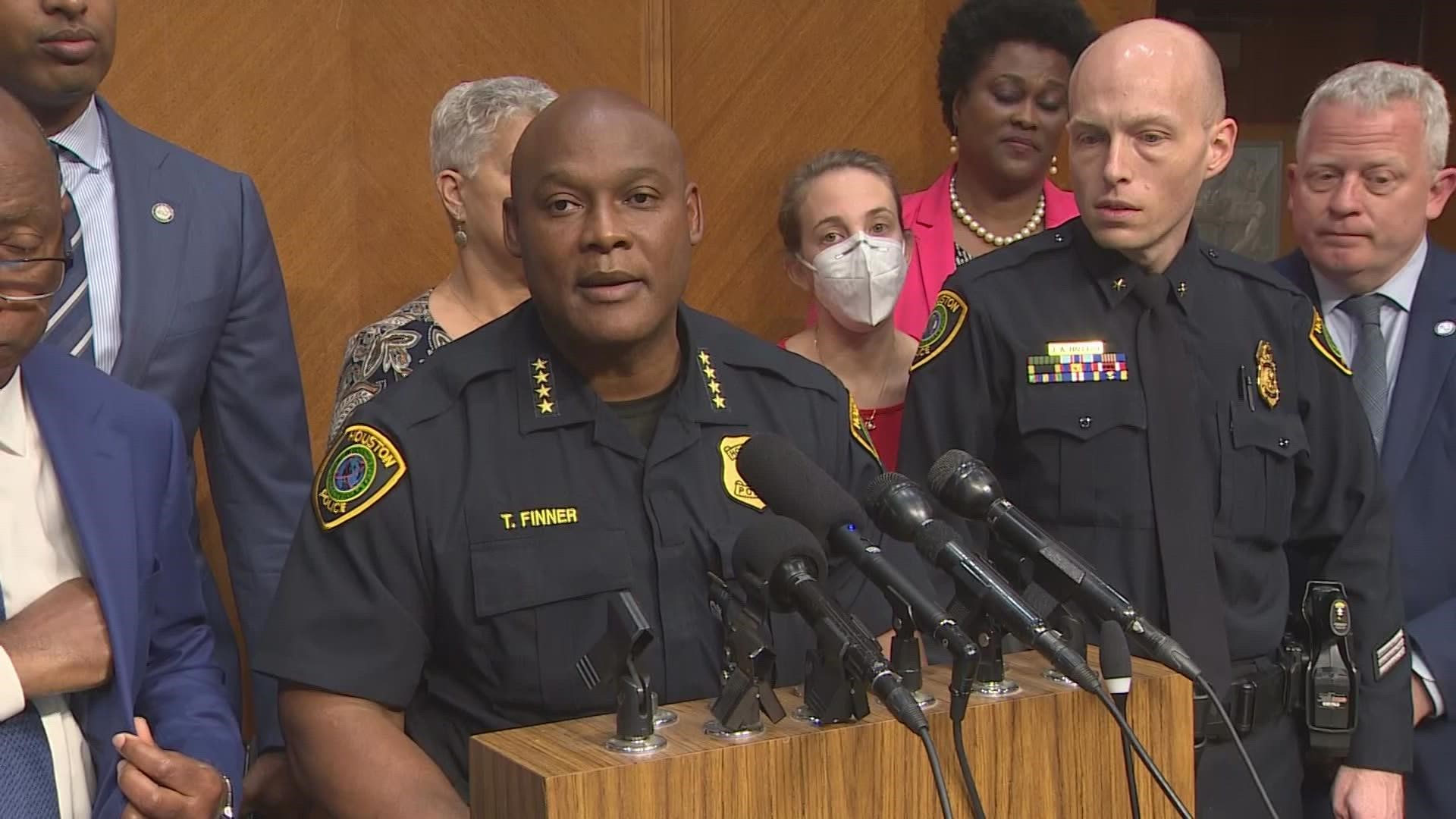 HPD to boost patrols after gang-related shooting at The Galleria | khou.com