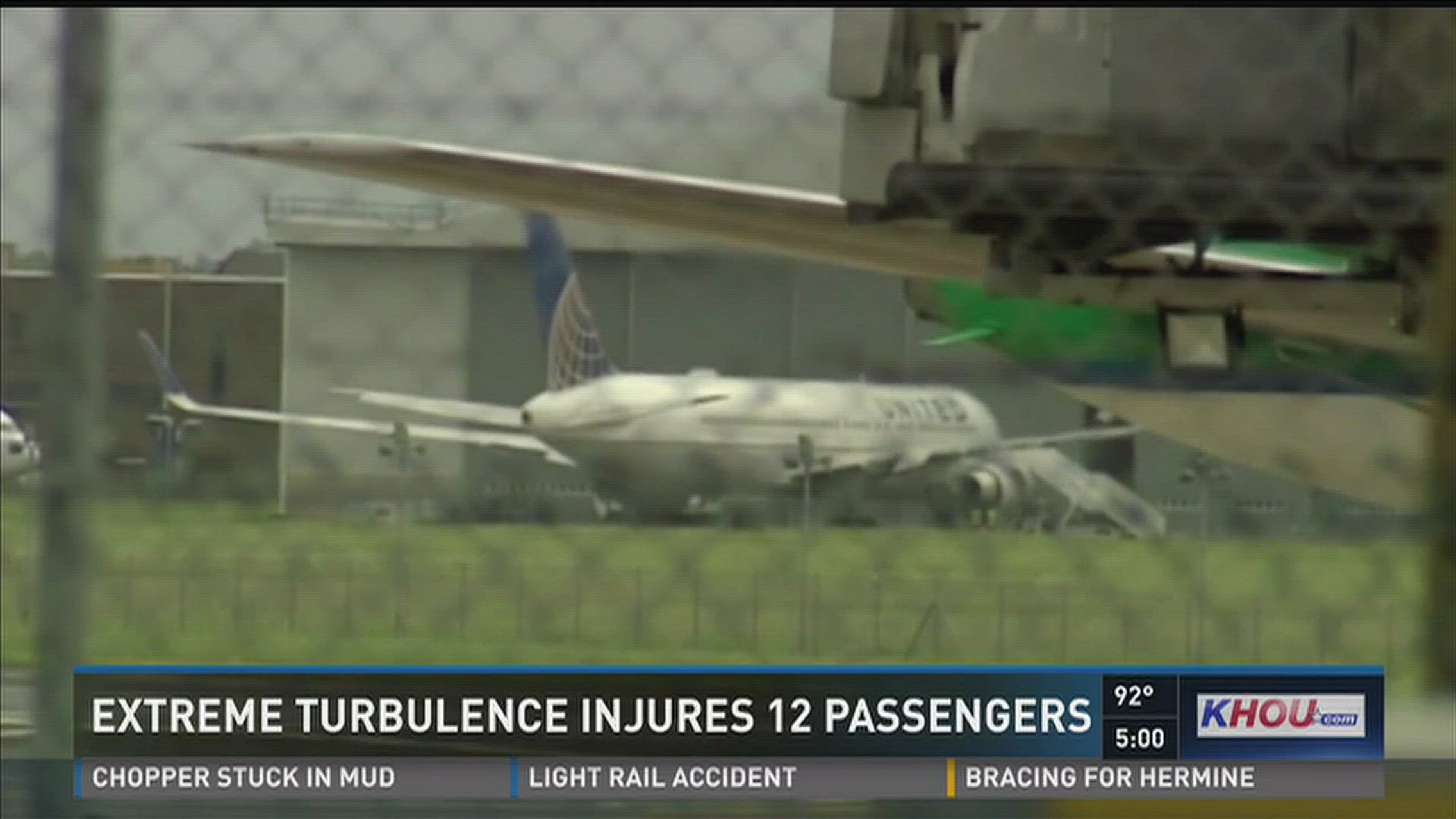 12 Injured During Violent Turbulence On Houston Flight | Khou.com