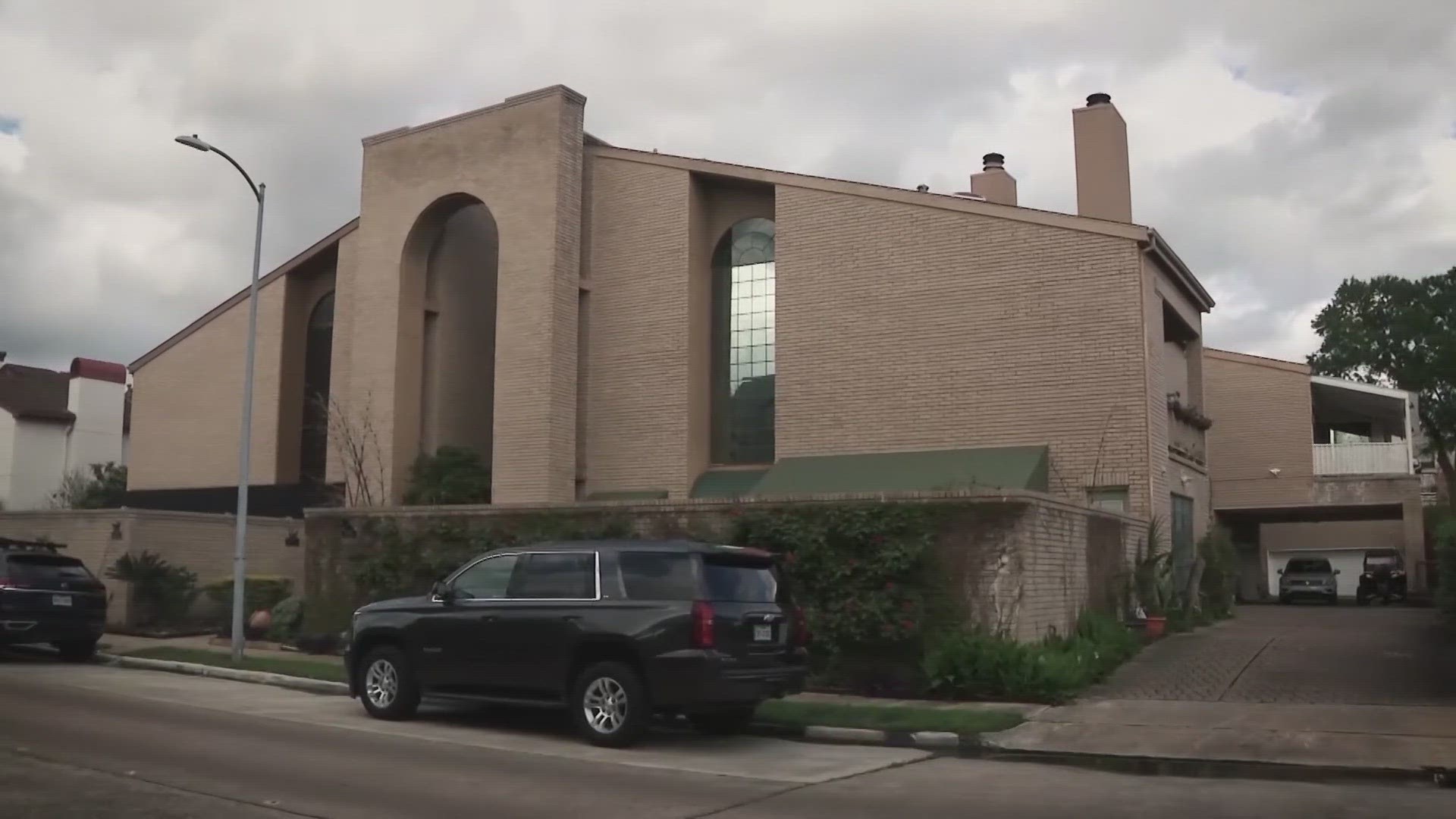 Residents said they were happy to meet with Police Chief Troy Finner, who told them he would work to end the lawlessness in their neighborhood.