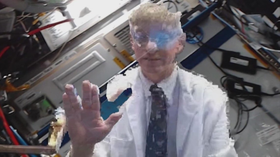 Houston używa hologramów, by zabrać lekarzy w kosmos