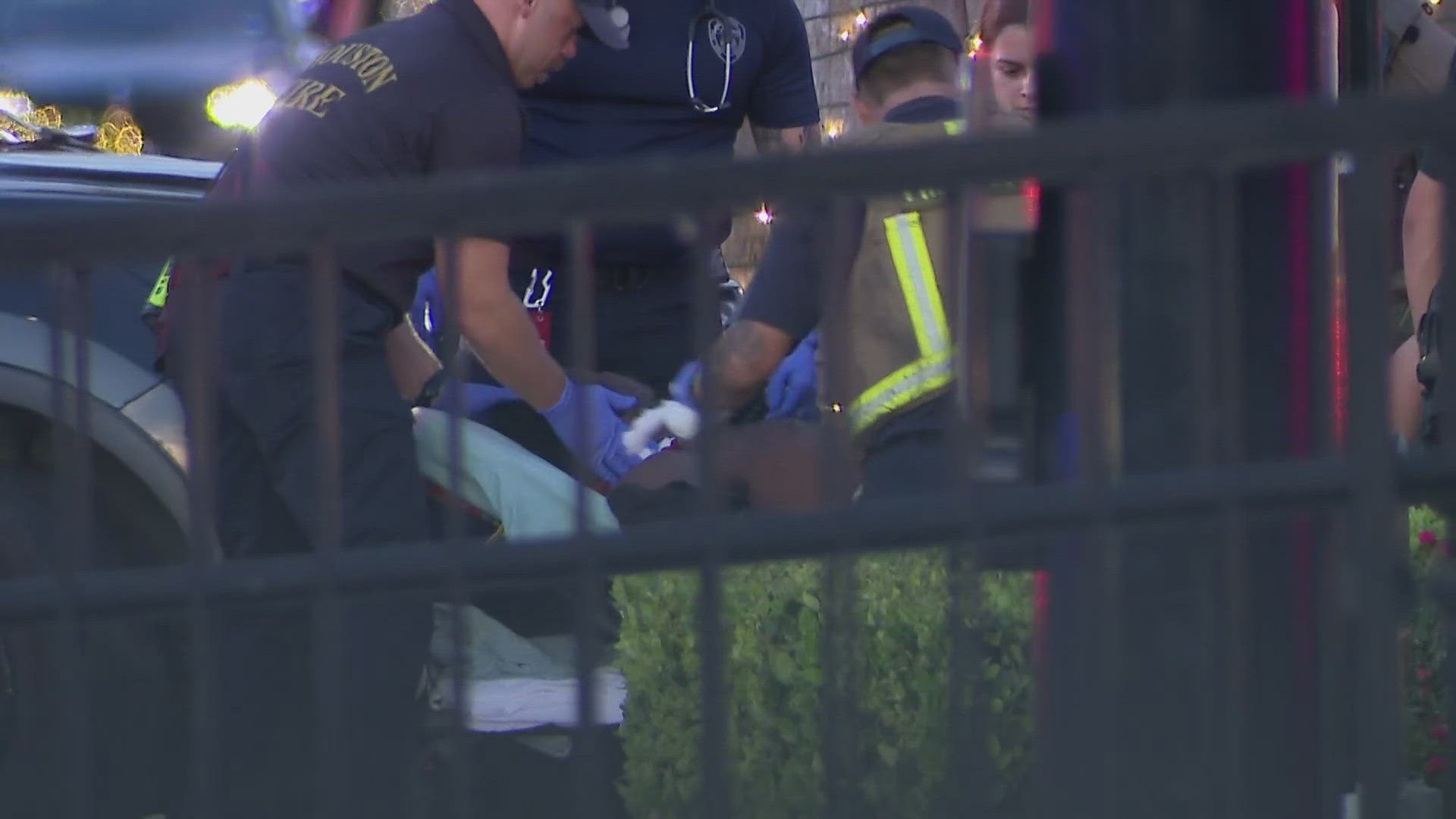 Suspect shot by officers in Highland Village after 25-minute standoff ...
