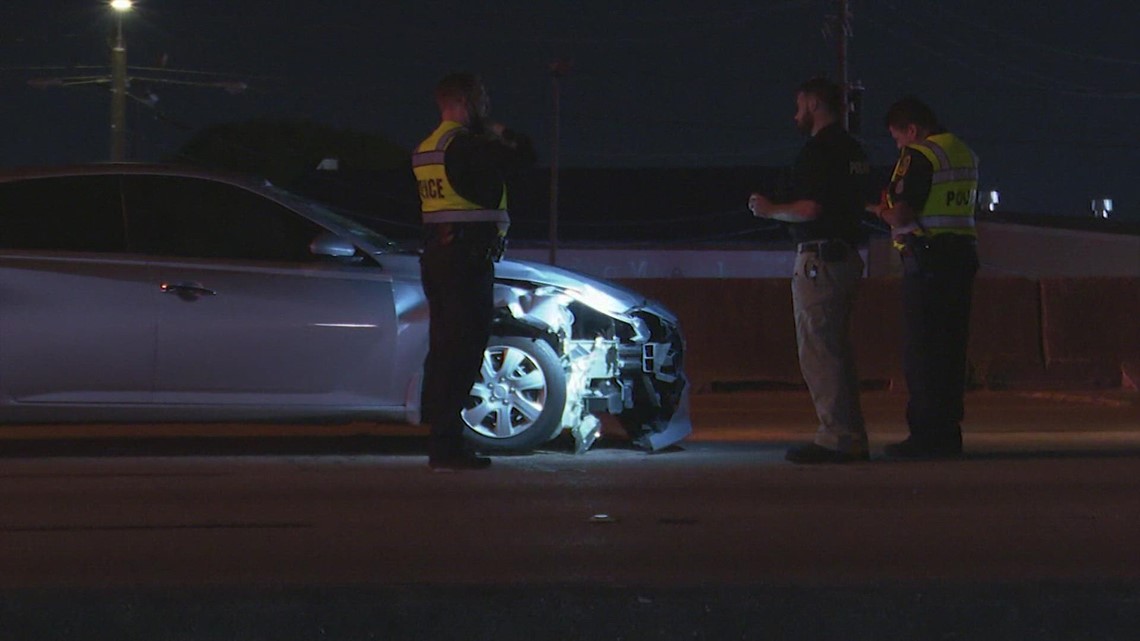 Deadly crash closes I-45 Gulf Freeway heading north | khou.com