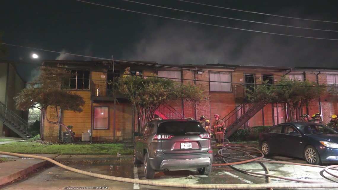 Firefighter taken to hospital after west Houston apartment fire, HFD ...