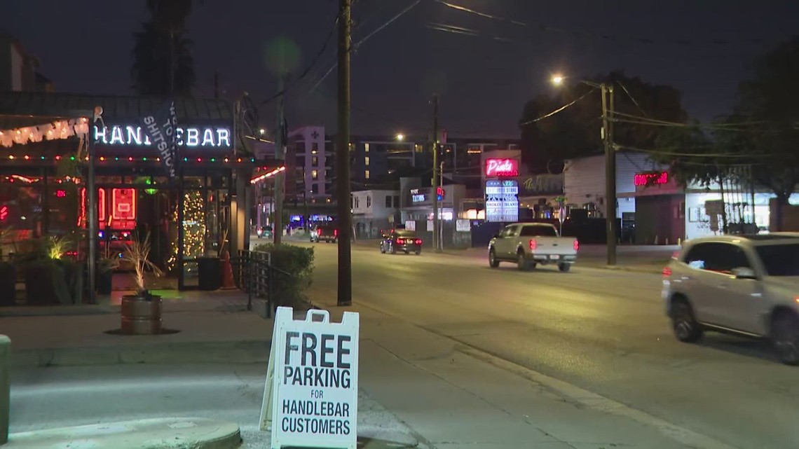 Houston bars prepare for one of the busiest nights of the year: Blackout Wednesday