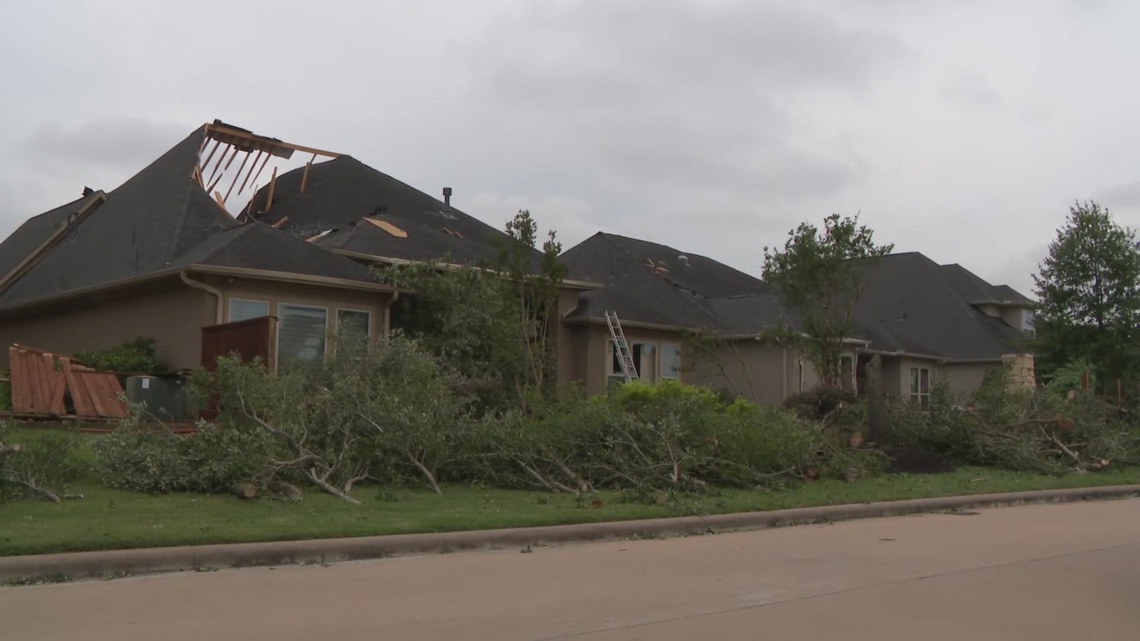 Tornado damage cleanup underway in Cypress, Texas | khou.com