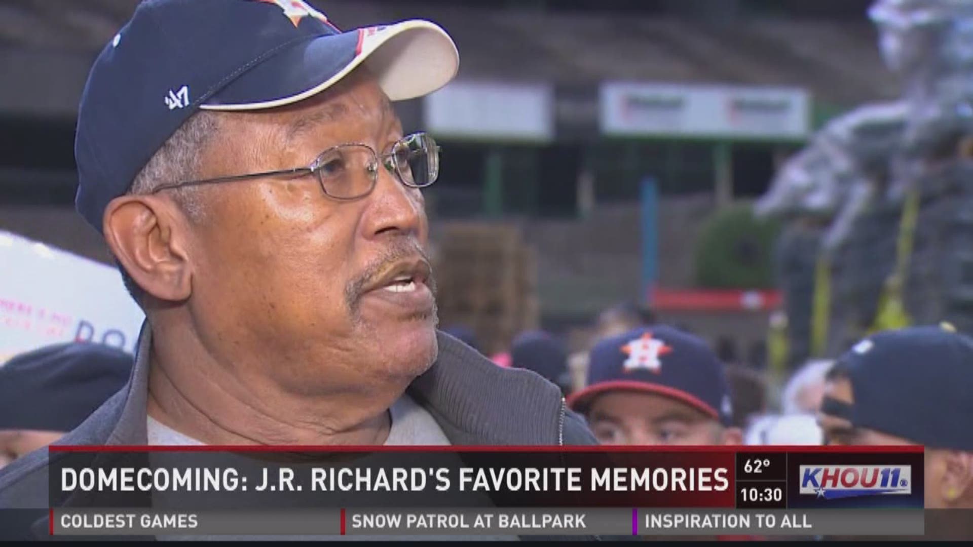 Former Astros pitcher J.R. Richard met fans Monday night during "Domecoming" at the Astrodome.