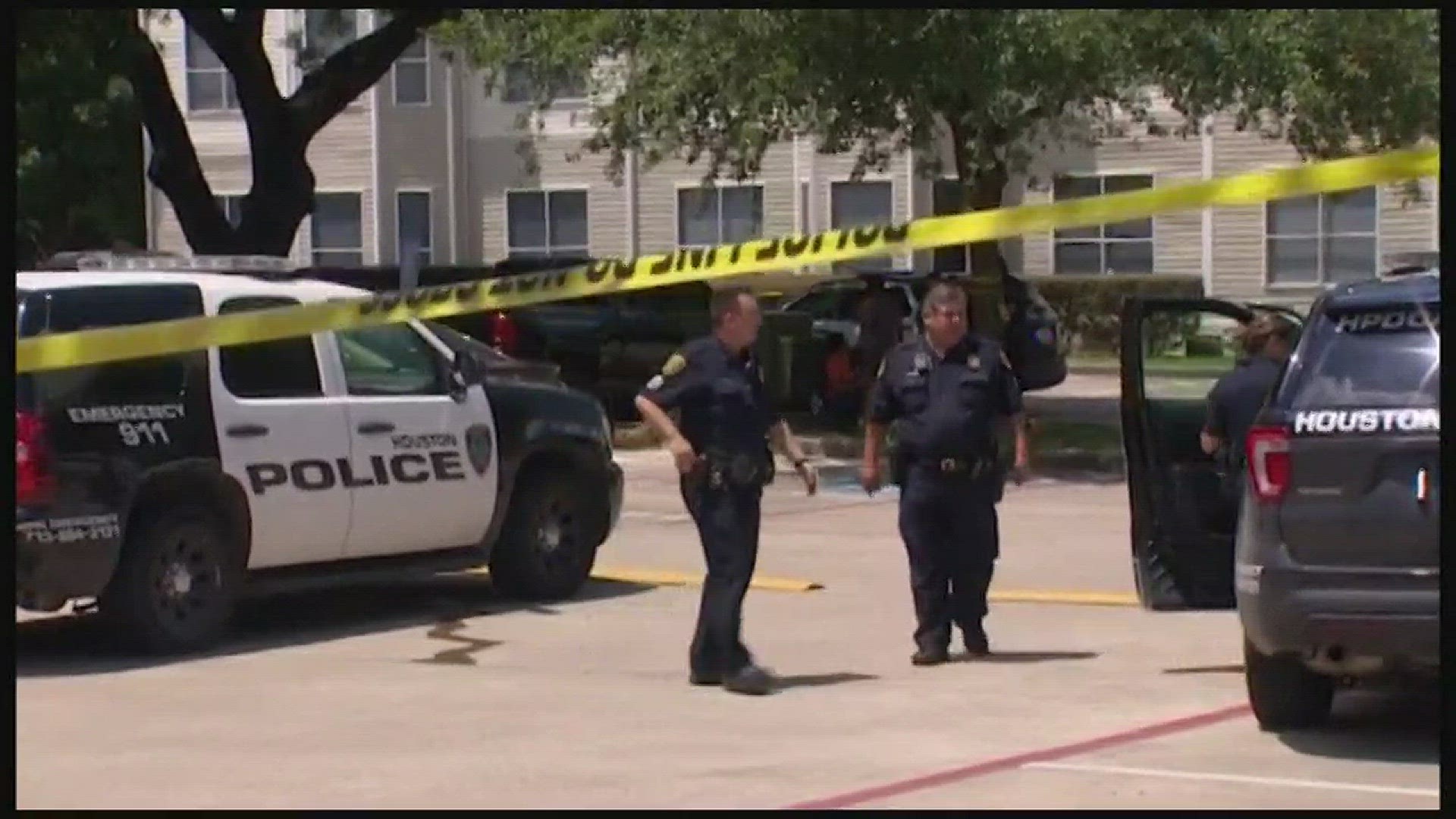 HPD: Woman Fatally Shot During Argument In SE Houston, Boyfriend In ...