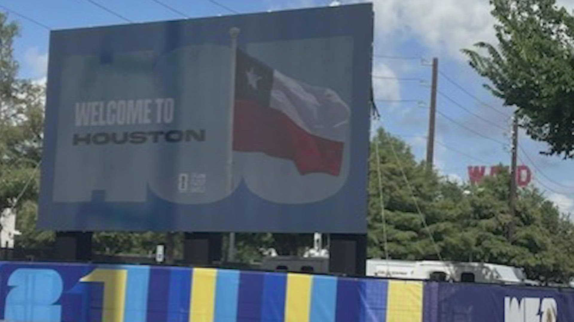 Did you notice the mistake on this Houston FIFA Fan Fest display ...