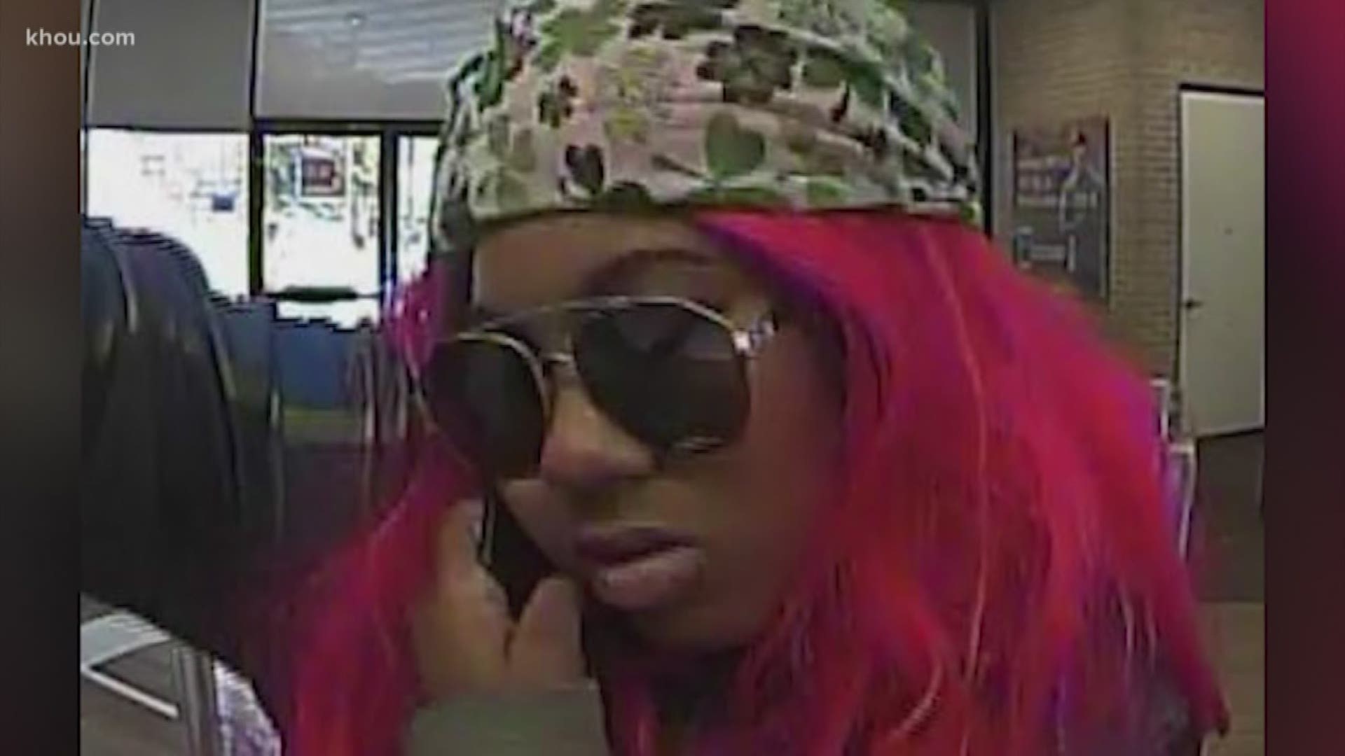 The FBI is looking for a wig-wearing bank robber who is accused of robbing half a dozen banks in the Houston-area in 5 days.