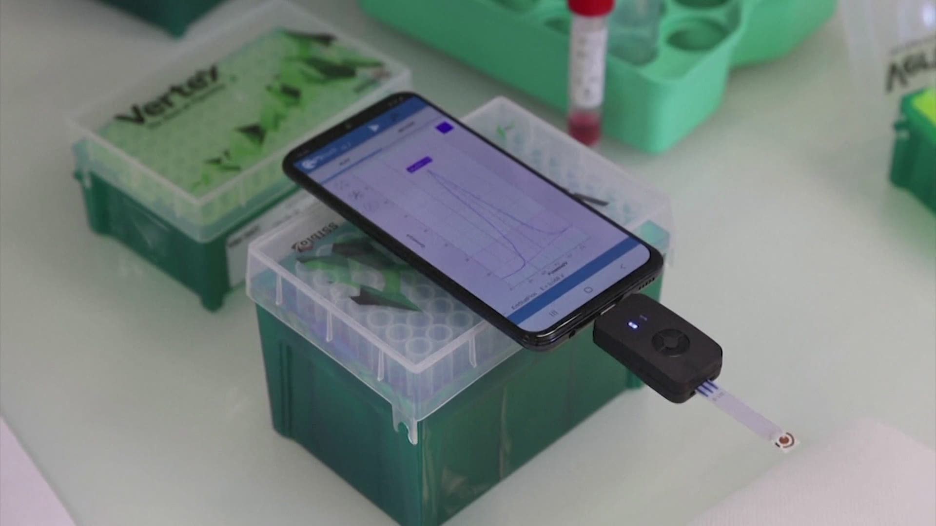 Researchers in France are developing a COVID-19 test that can connect with the smartphone and delivers results within minutes. Initial trials showed 98% accuracy.