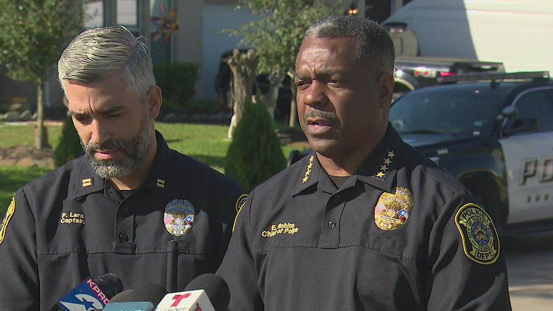 Sugar Land PD: Grandfather, granddaughter confronted by gunmen at front door during home invasion | khou.com
