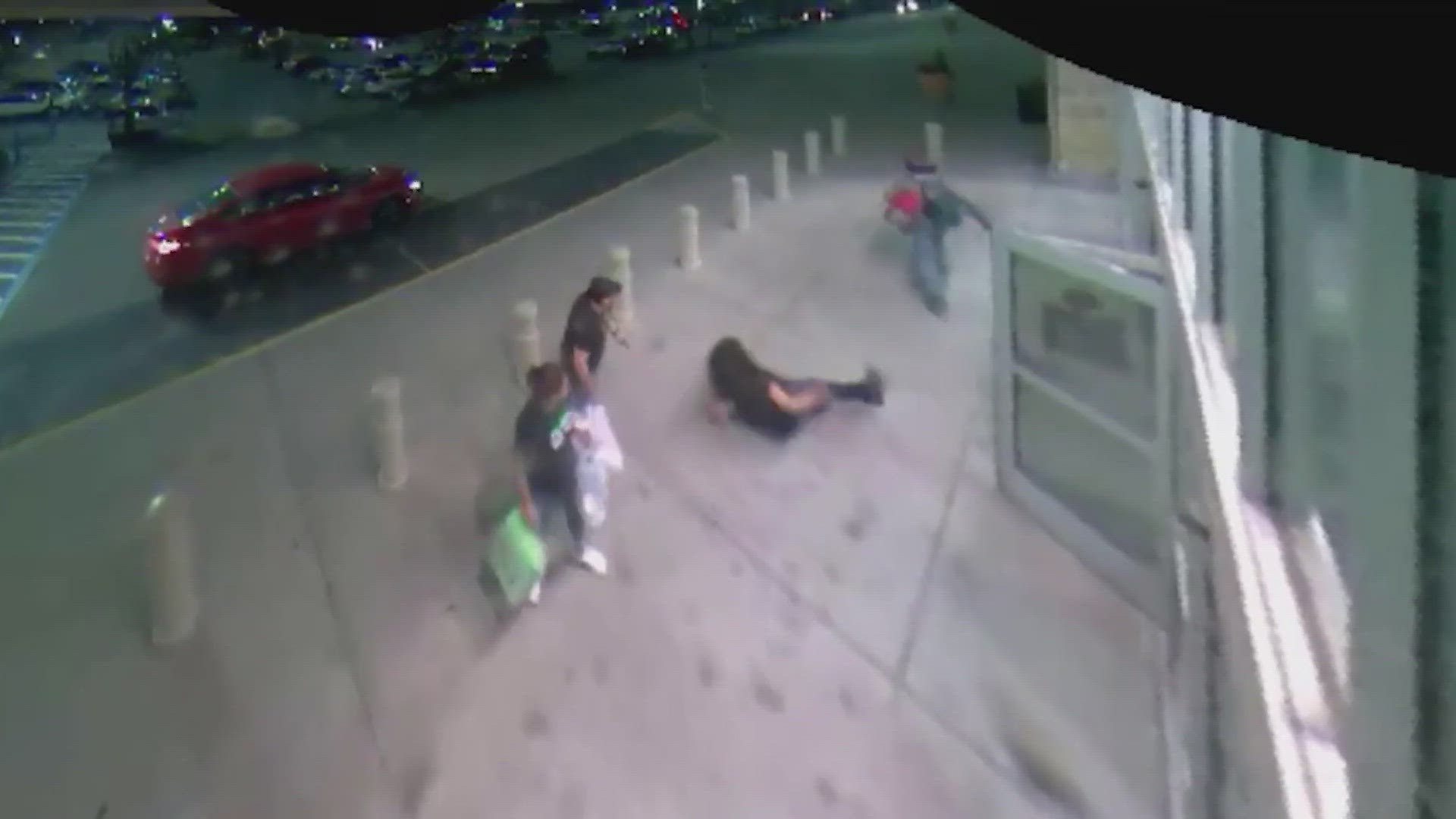 Hpd Woman Pushed To The Ground After Trying To Stop Shoplifter