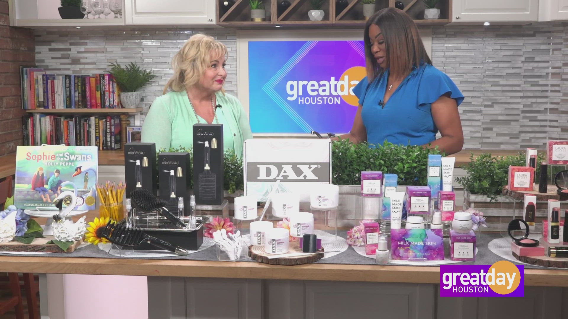 Dawn McCarthy of Dawn's Corner joins us to celebrate Wellness Month, and back-to-school with six top products.