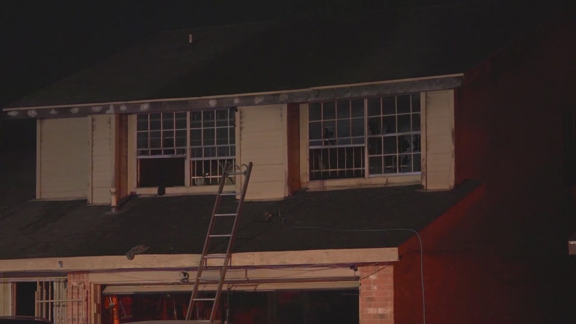 Child dead, mother critically hurt after northwest Houston house fire ...