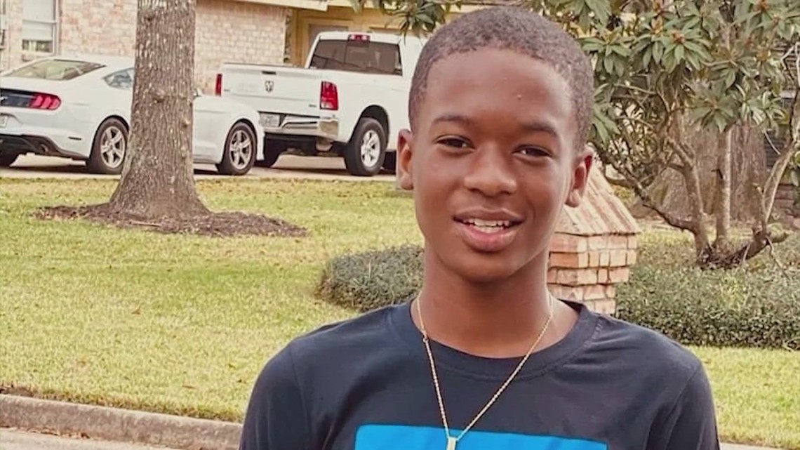 Family Identifies 15-year-old Killed In Chase That Ended In Crash In ...