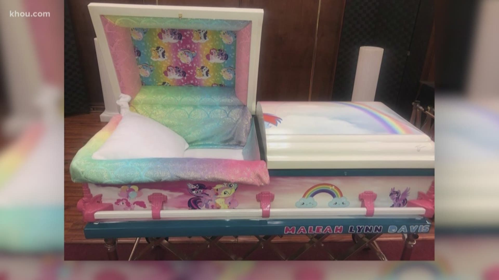 Ninety miles south of where the world last saw a glimpse of Maleah Davis, strangers in the town of Edna decided to help Maleah rest in peace. SoulShine Industries designed a tiny casket with everything Maleah loved.