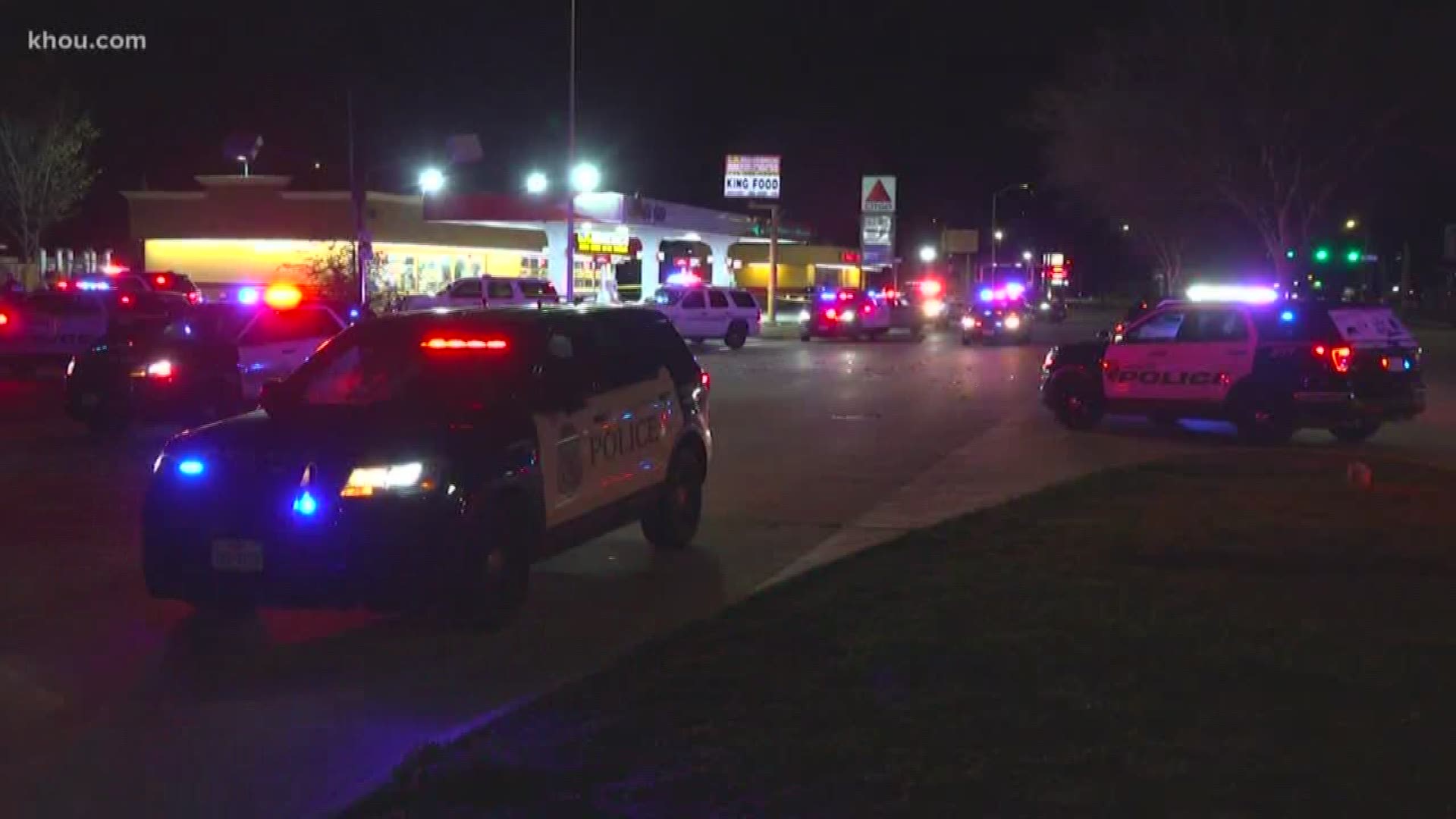 An aggravated robbery, stolen vehicle, pursuit and crash led to the fatal shooting of a suspect in southeast Houston early Monday, police said.