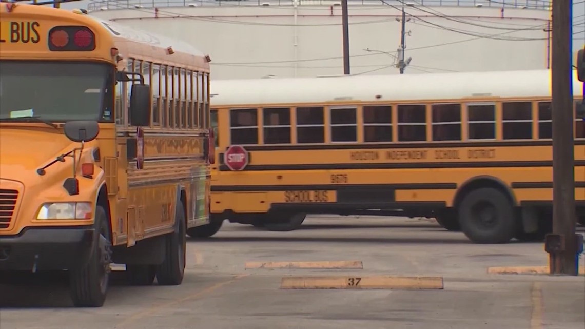 Concerns of Houston-area school districts opening Wednesday - Vimarsana News