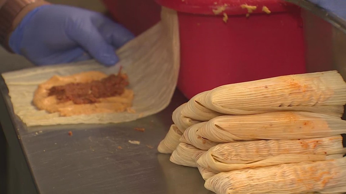 ‘Tenang, Houston’ |  Pembuat tamale lokal jadi tidak ada kekurangan di sini
