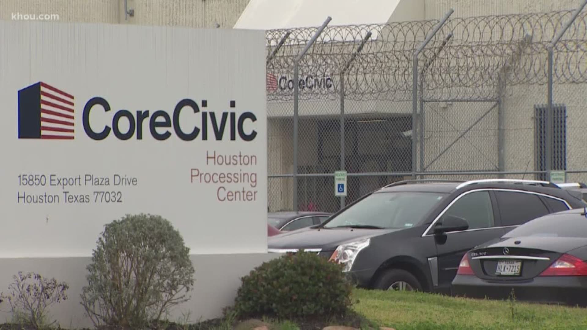 The Houston Health Department says its been treating seven cases of mumps discovered at an immigration detention facility.
