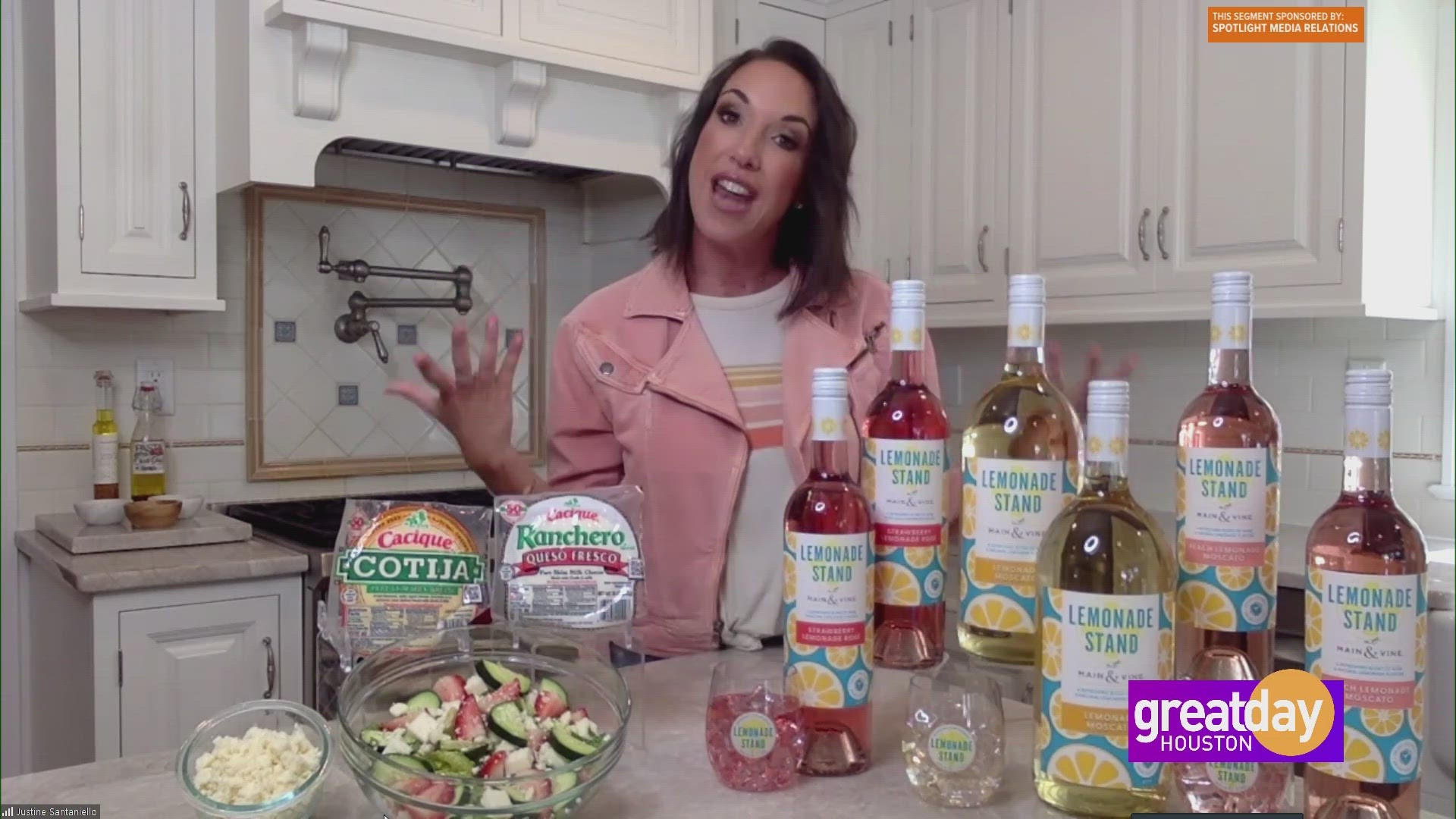 Lifestyle Expert Justine Santaniello shares two must-haves to make summer dining delicious!