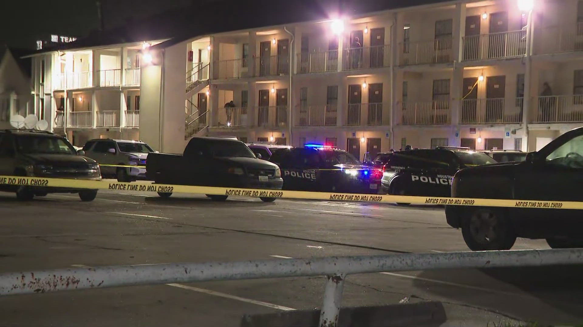 West Houston shooting: Man found shot to death at motel | khou.com