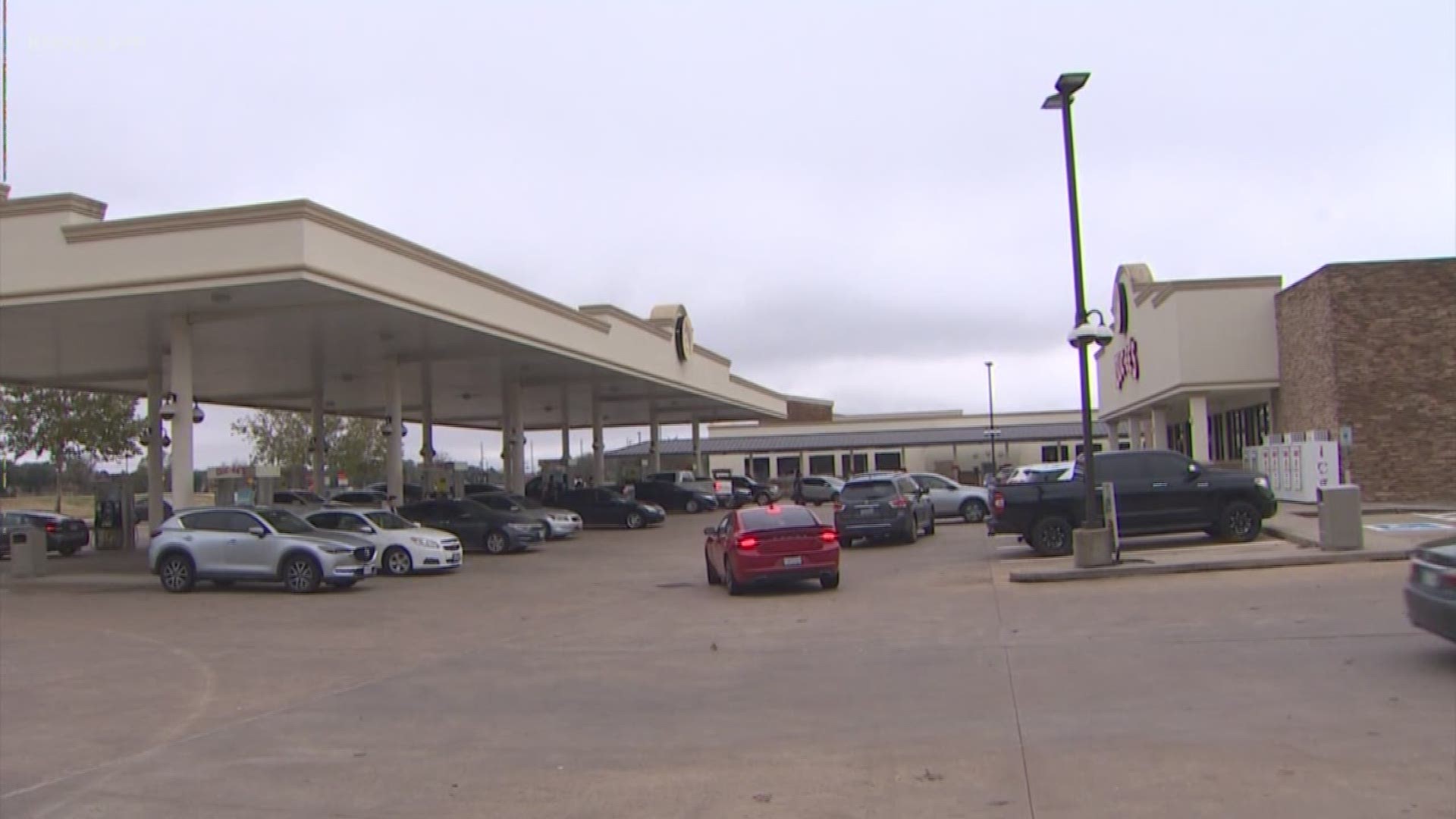 A standoff at a Buc-ee's in Richmond ended peacefully Saturday. An off-duty Eagle Lake police officer called 9-1-1 after he said he was involved in a road rage incident in downtown Houston.