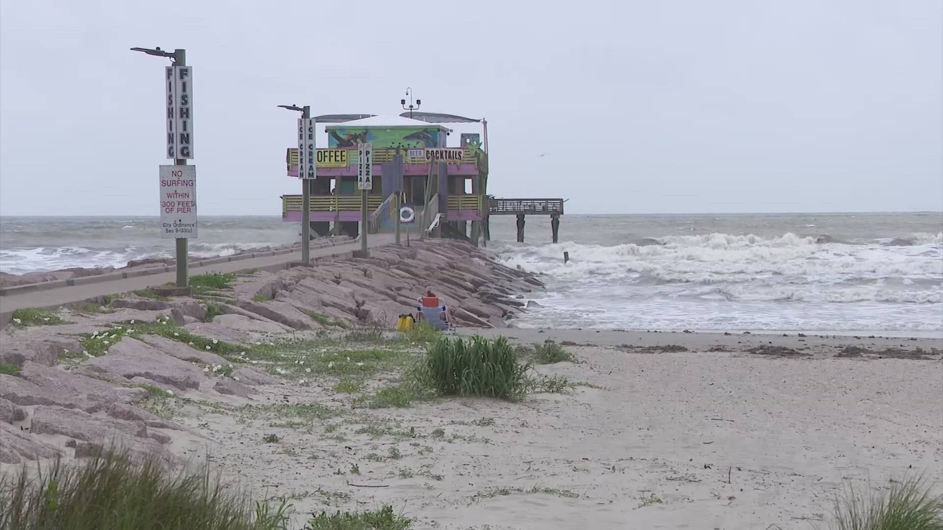 The Galveston Beach Patrol is expecting anywhere from 250,000 to 500,000 people to swarm to the island this weekend.