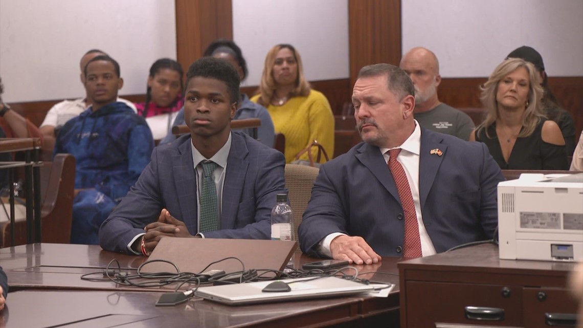 AJ Armstrong trial: Man accused of killing parents in 2016 - Vimarsana News