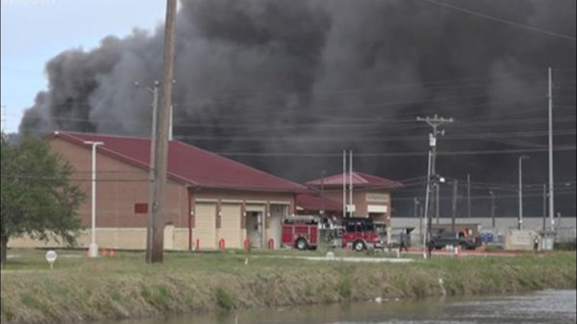 Port Neches, Texas explosion starts massive fire, evacuation | khou.com