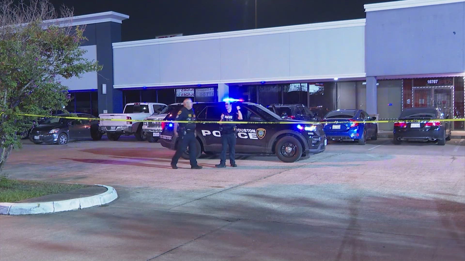 Man shot in arm outside apparent afterhours bar, police say