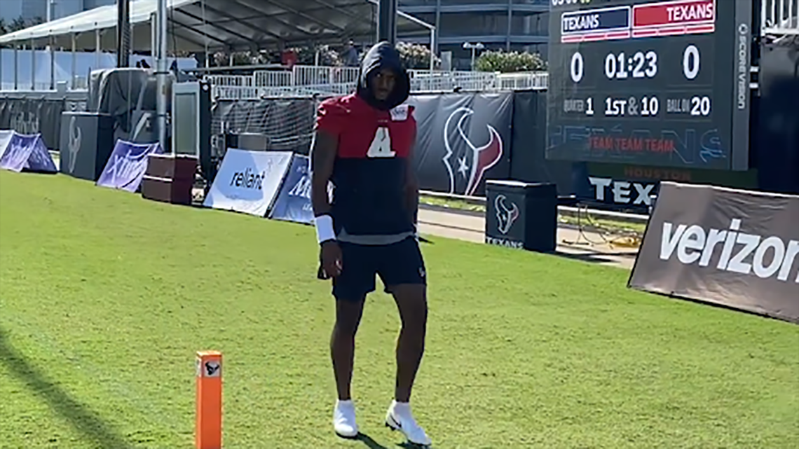 Tyrod Taylor named Texans starter as Deshaun Watson languishes on