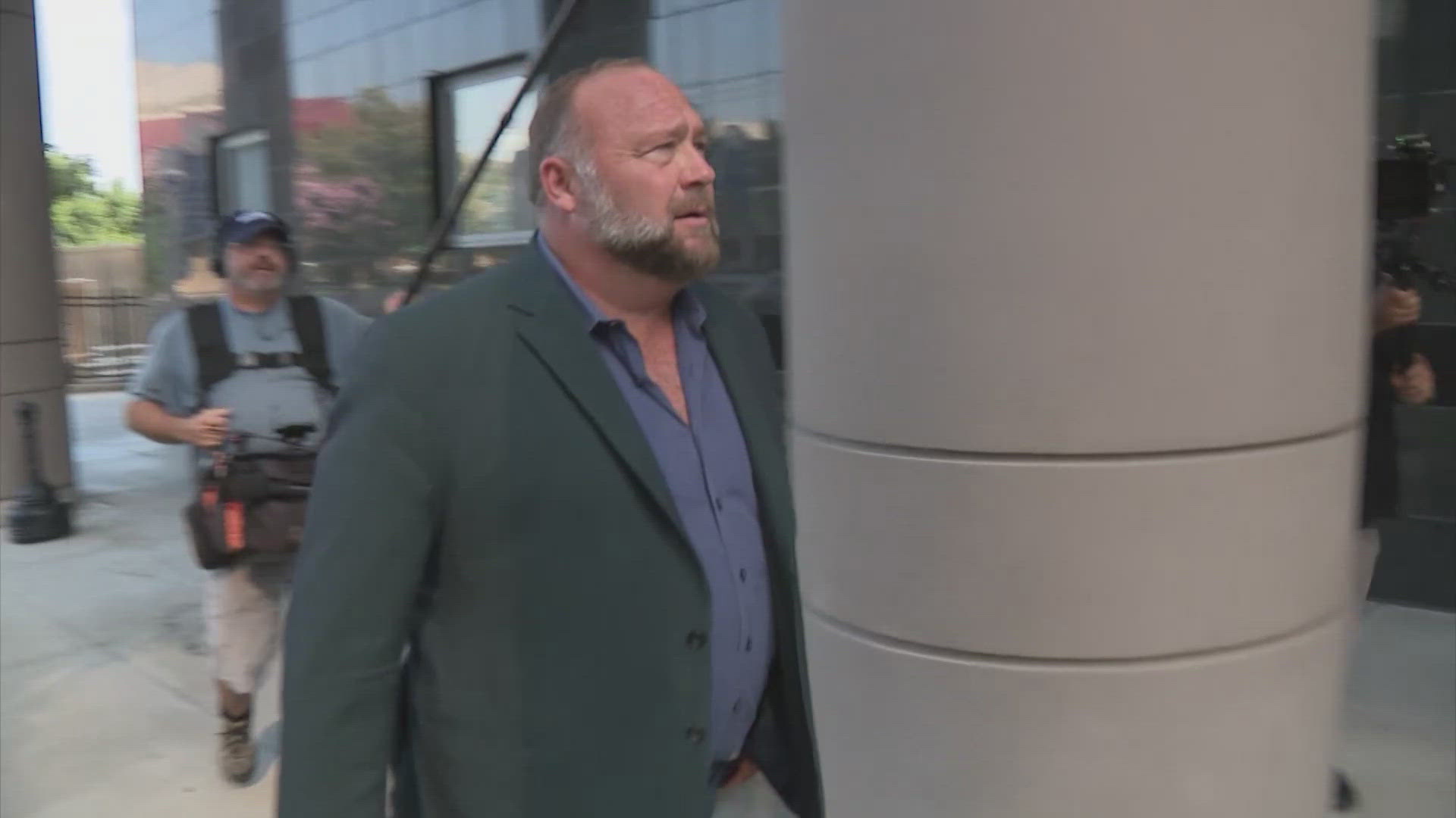 Judge To Rule On Alex Jones Liquidation Request | Khou.com