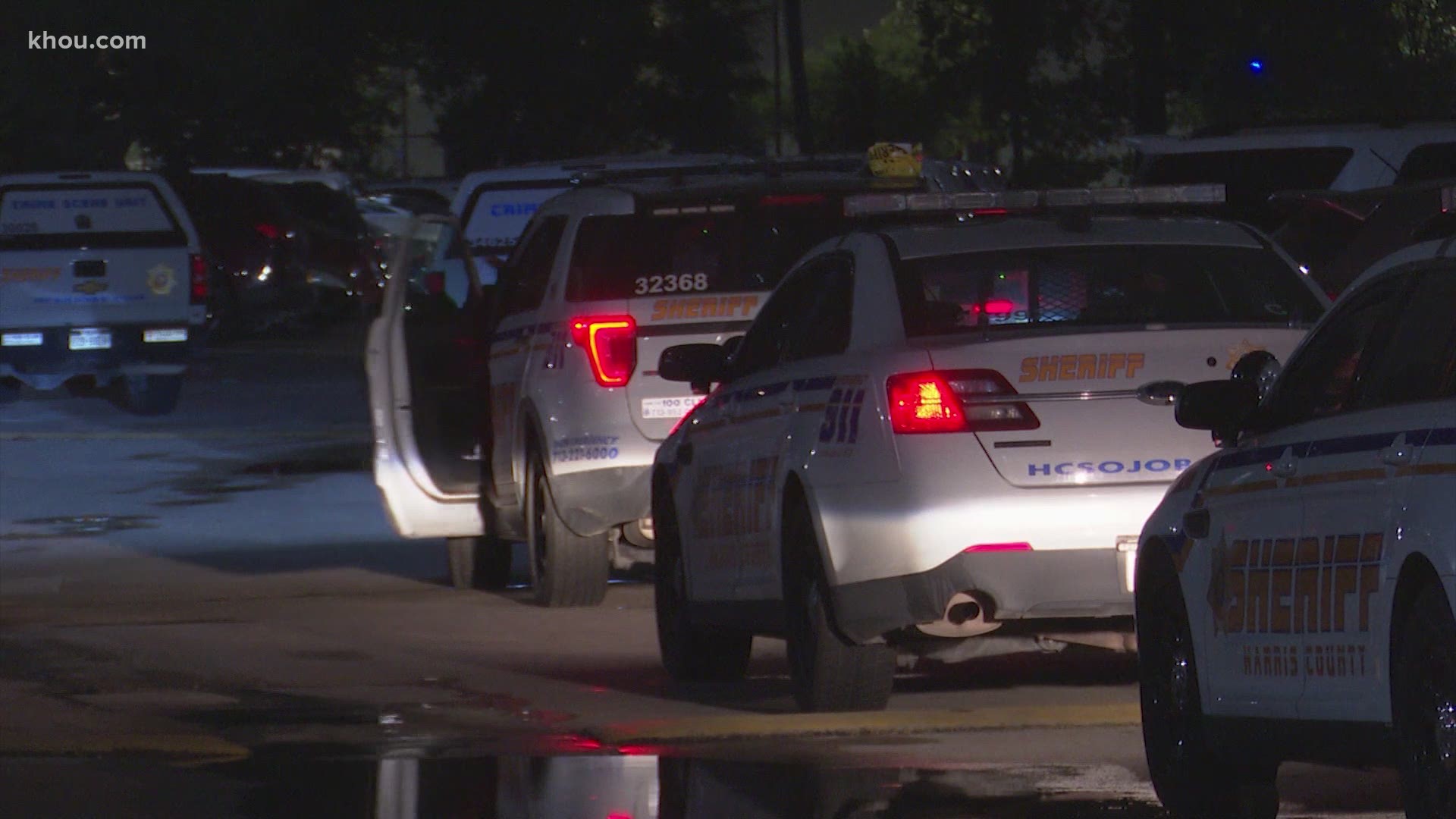 The person who shot the teen called 911. This happened on Uvalde in east Houston early Friday.