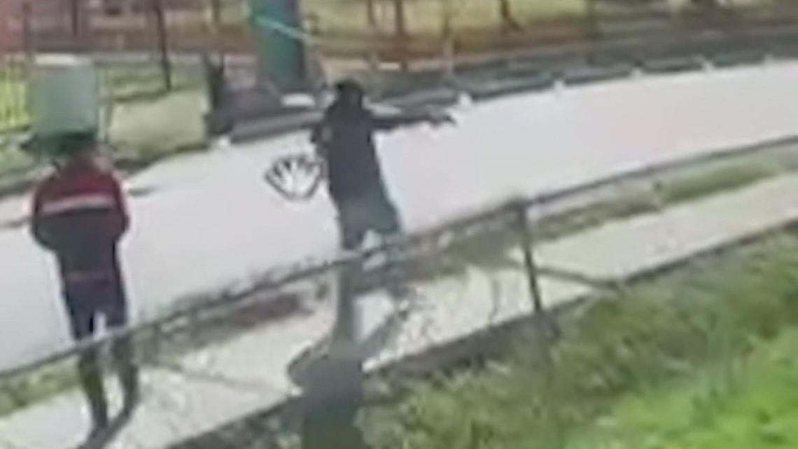 Video menunjukkan kekerasan di dekat SMA Sam Houston HISD