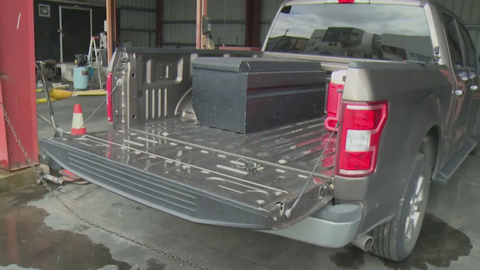 How to keep your truck tailgate from getting stolen