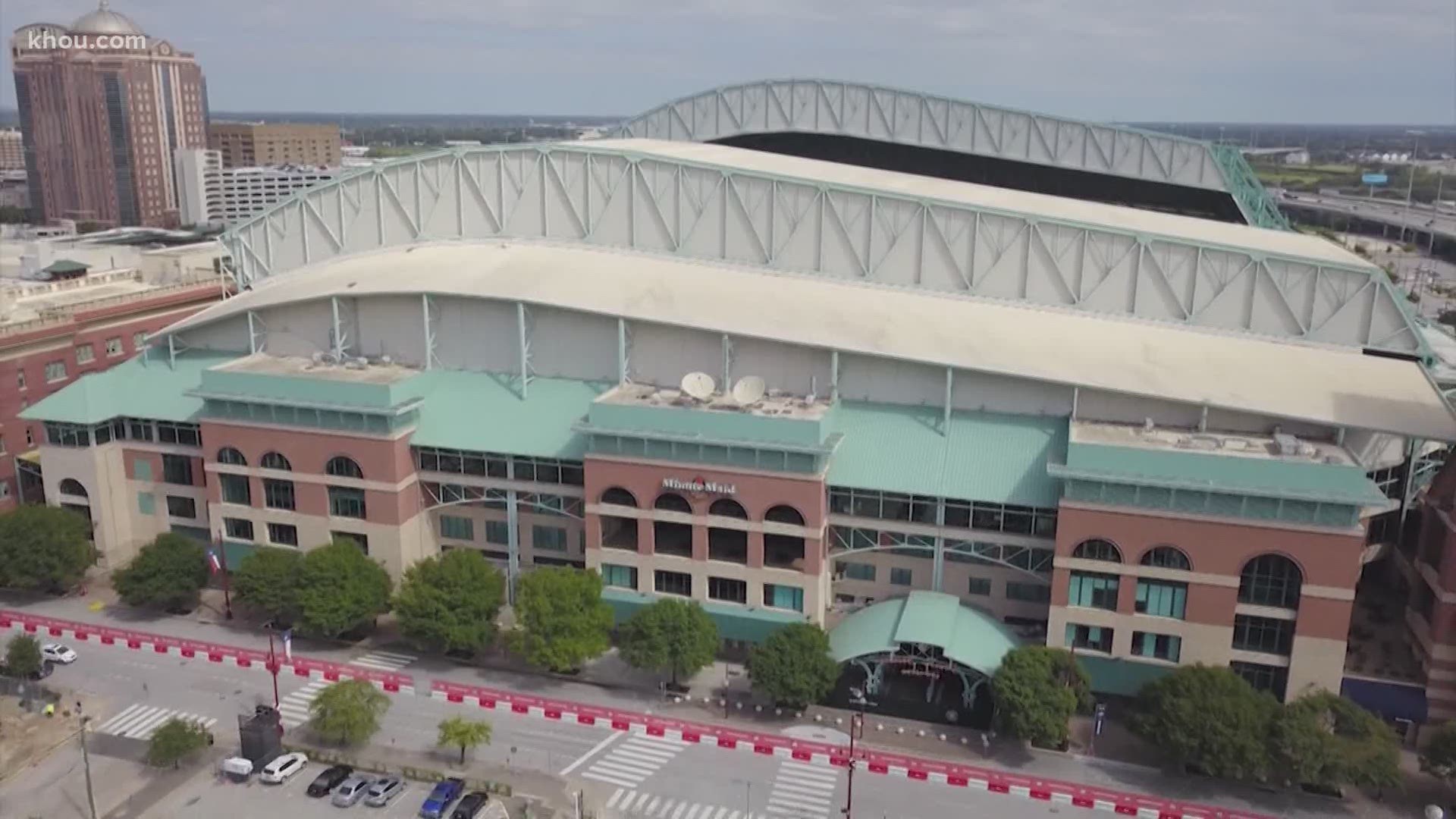 Astros, state provide COVID-19 testing at Minute Maid Park