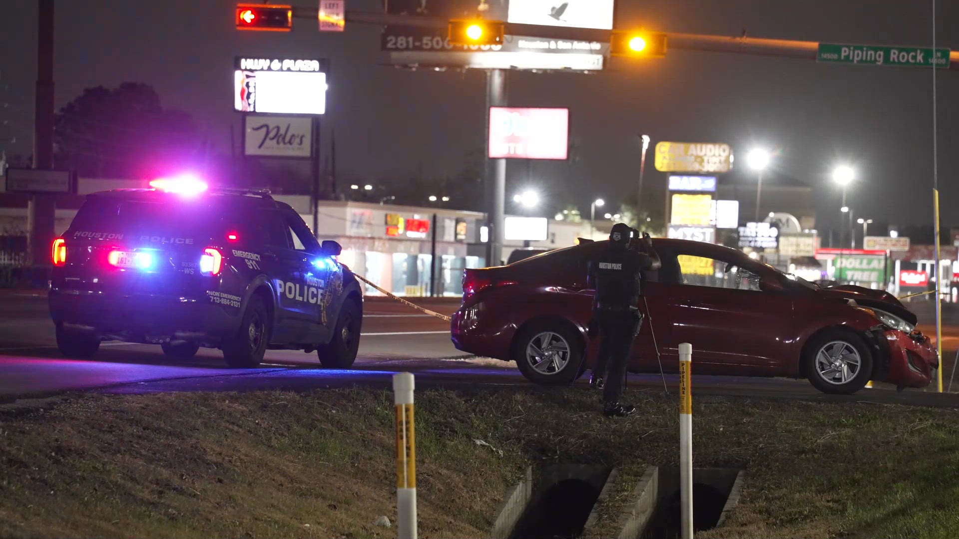 Man trying to cross Highway 6 in west Houston struck and killed | khou.com