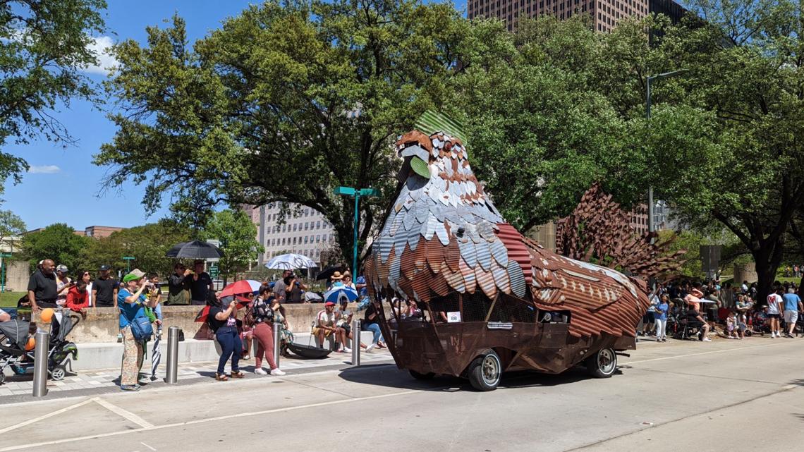 Art Car Parade Roars into Downtown Houston with special Kids Zone