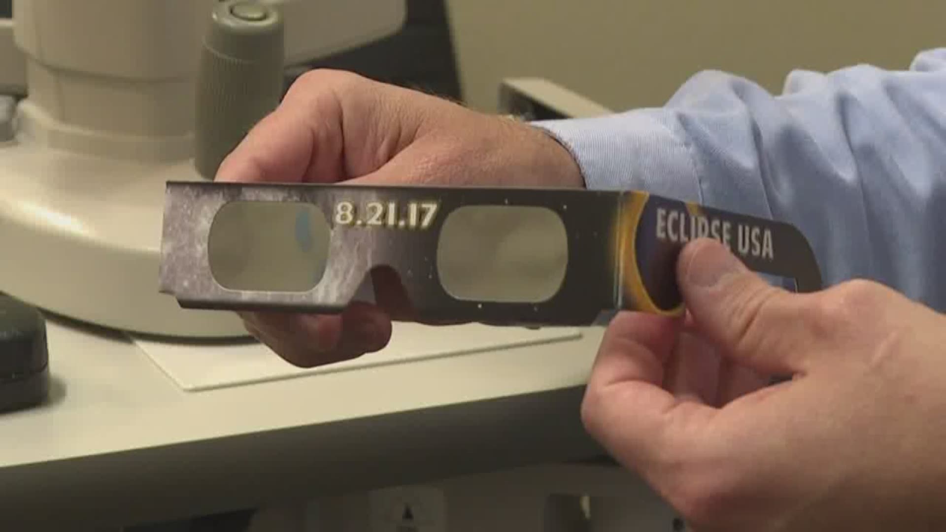 If you can't find safe glasses to watch the solar eclipse on Monday, there are still some options for you to view the event without risking major damage to your eyes. 