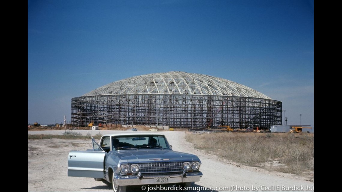 Astrodome Conservancy on X: We found several of these gems on . GIVEN  AWAY BEFORE A HOUSTON ASTROS VS. THE PITTSBURGH PIRATES GAME IN AUGUST 2005  AND HAS PICTURES OF FORMER ASTROS