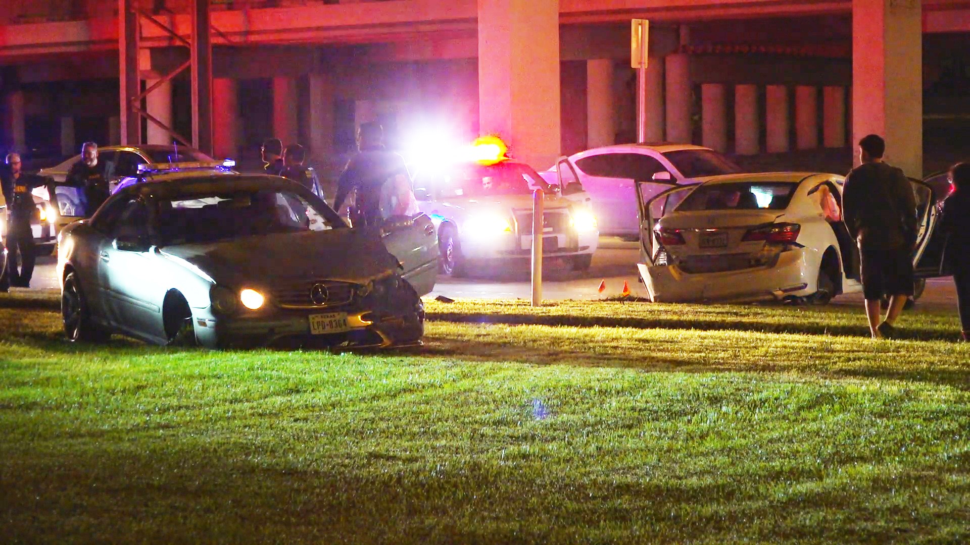 Chase from southwest Houston ends in crash on I-45 Gulf Freeway | khou.com