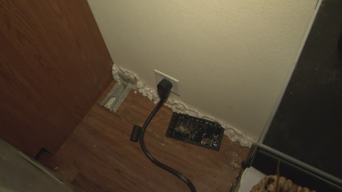 87-year-old Tomball senior says she’s desperate for help after months of living with mice